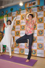 Yana Gupta with Shelly Khera of SLIM SUTRA launches Meditation and Slimming DVD in Planet M on 2nd July 2011  (33).JPG